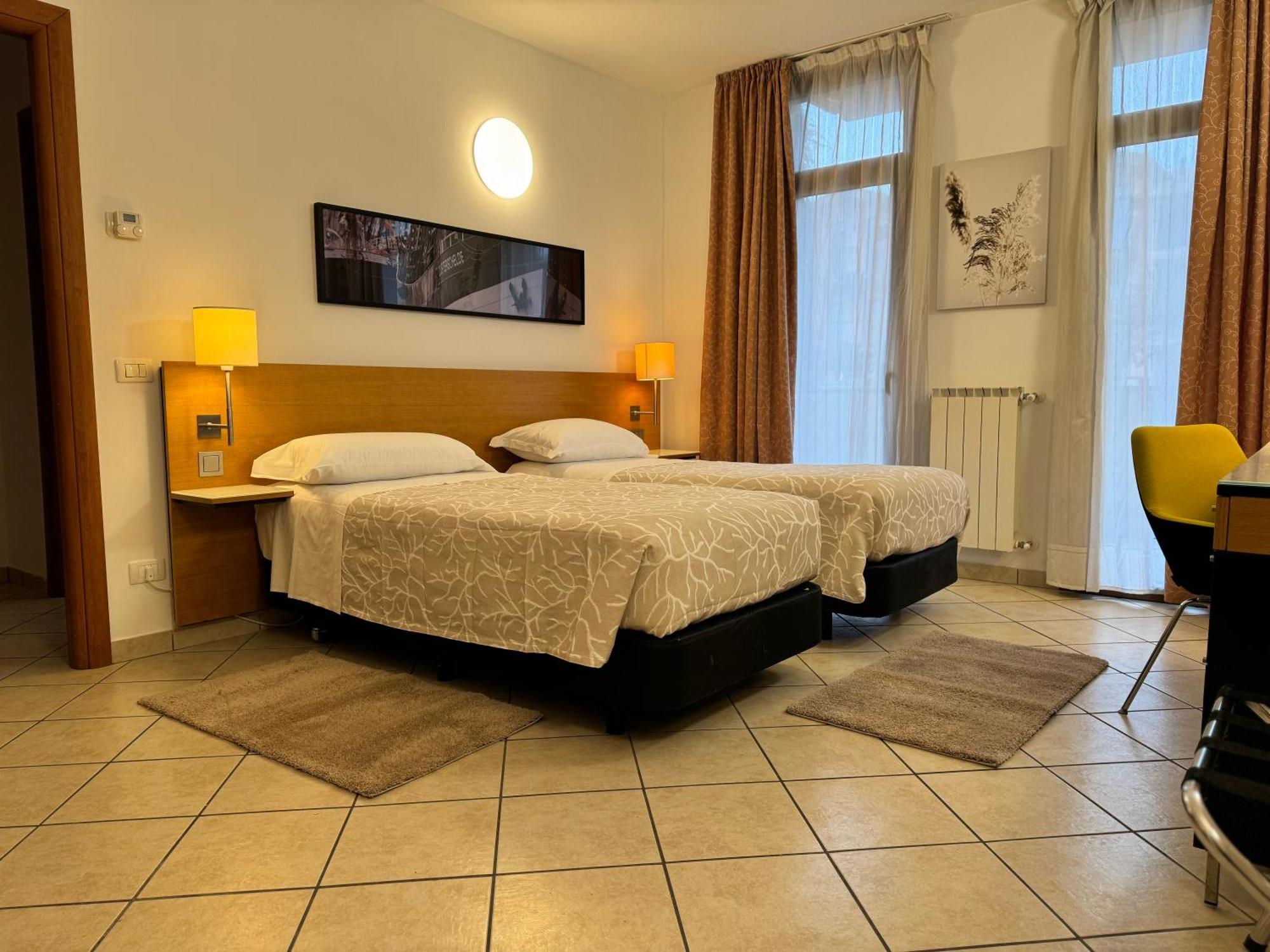 Residence Malpensa Somma Lombardo Kültér fotó