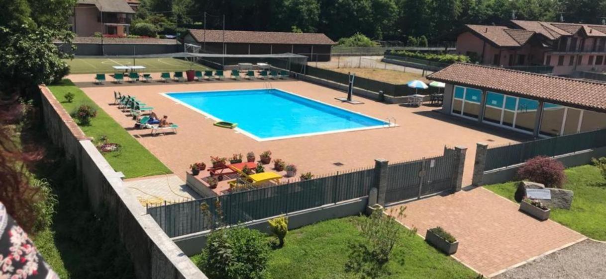 Residence Malpensa Somma Lombardo Kültér fotó